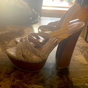 Vince Camaro wooden heels size 7.5.